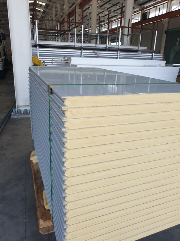 dung-panel-cho-nha-xuong-hay-xay-tuong-3 panel